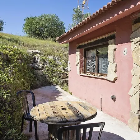 Refugio Del Alamut Penzion