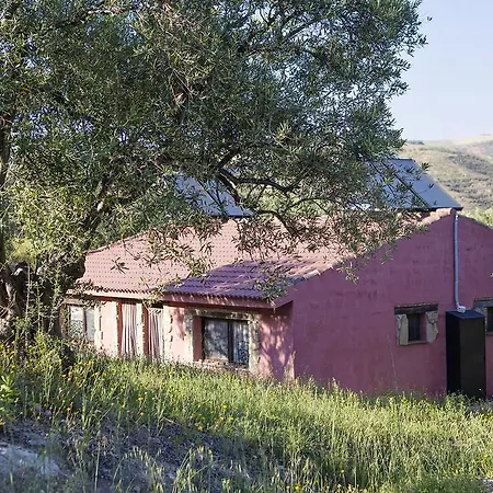 Refugio Del Alamut Maison d'hôtes